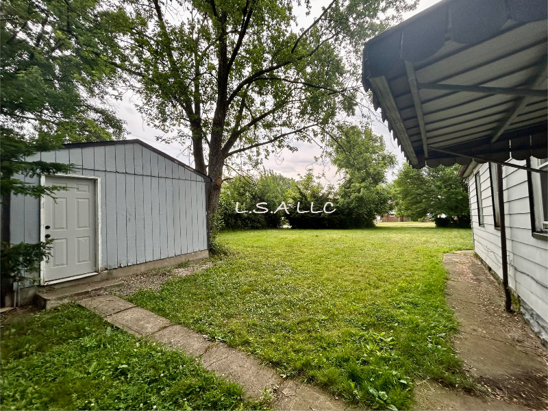 4616 E 88th St - Photo 2 of 14