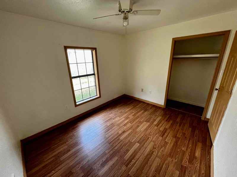 1305 Oak St #A - Photo 4 of 5