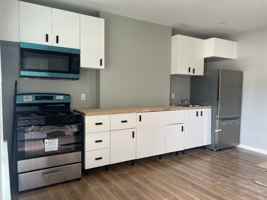 featured image of 7733 Holly St
