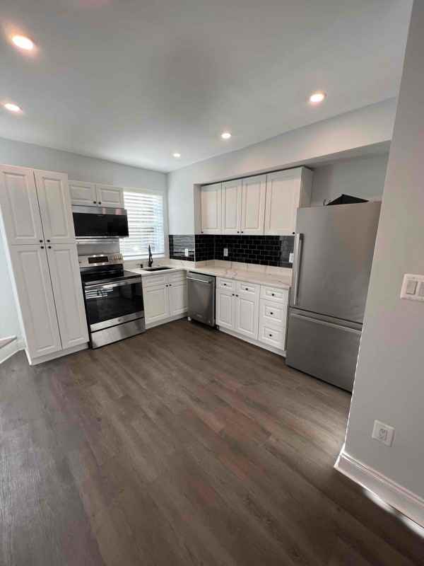 1266 Riverside Ave #2 - Photo 3 of 12