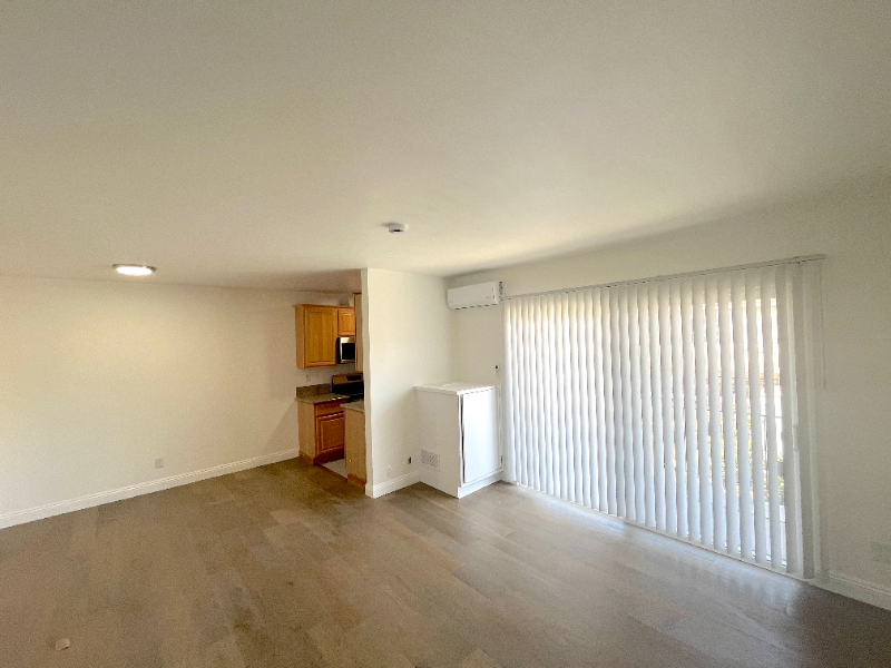 10753 Palms Blvd #4 - Photo 2 of 24
