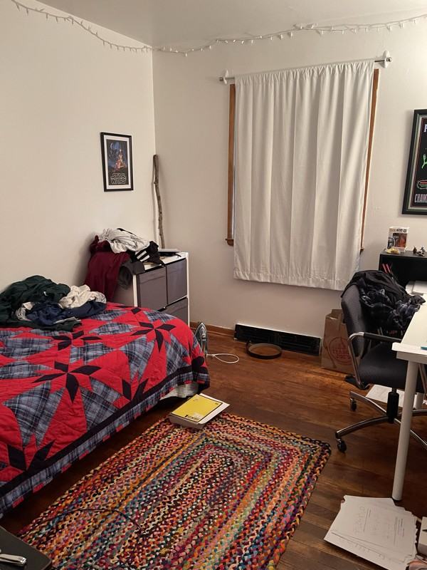 109 N Clark St - Photo 6 of 10