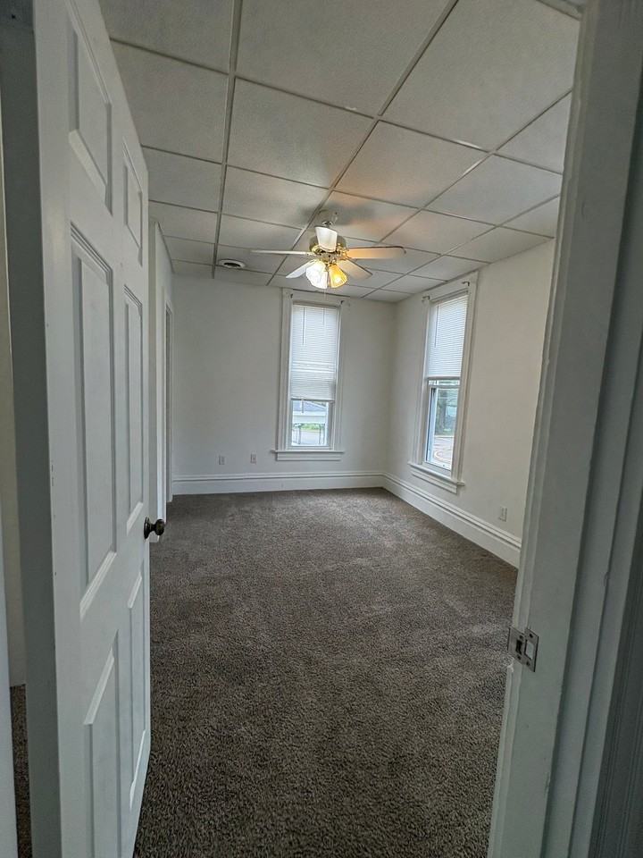1007 Youngstown Ridge Rd #2ndFL - Photo 3 of 11
