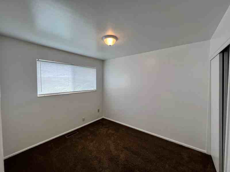 3865 Sw #1 - Photo 4 of 6