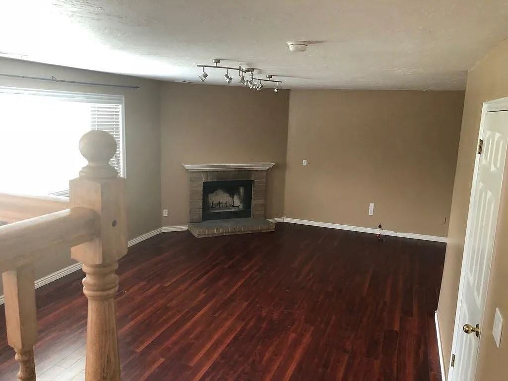 8816 Sw - Photo 6 of 13
