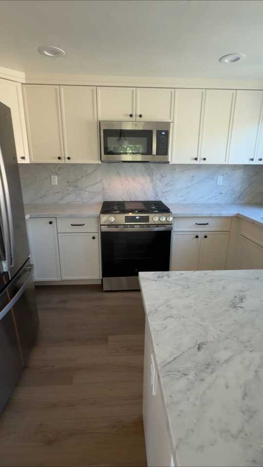 7520 Woodbine Way - Photo 3 of 17