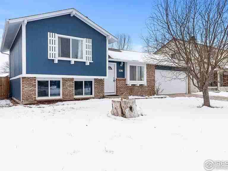 917 Nantucket St - Photo 3 of 24