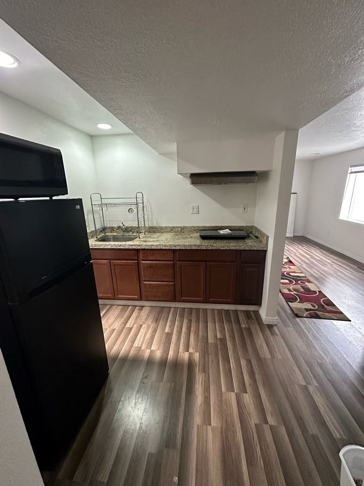 4101 W Juniper Hills Dr - Photo 2 of 13