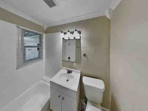 1365 W Hartley Cir
