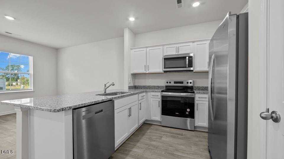105 Kimber Dr - Photo 4 of 17