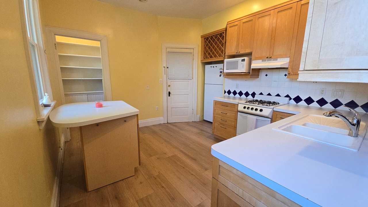 2592 N Murray Ave #1 - Photo 3 of 12