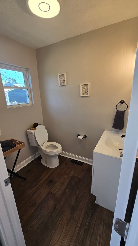 1373 Oakwood Ave - Photo 7 of 14
