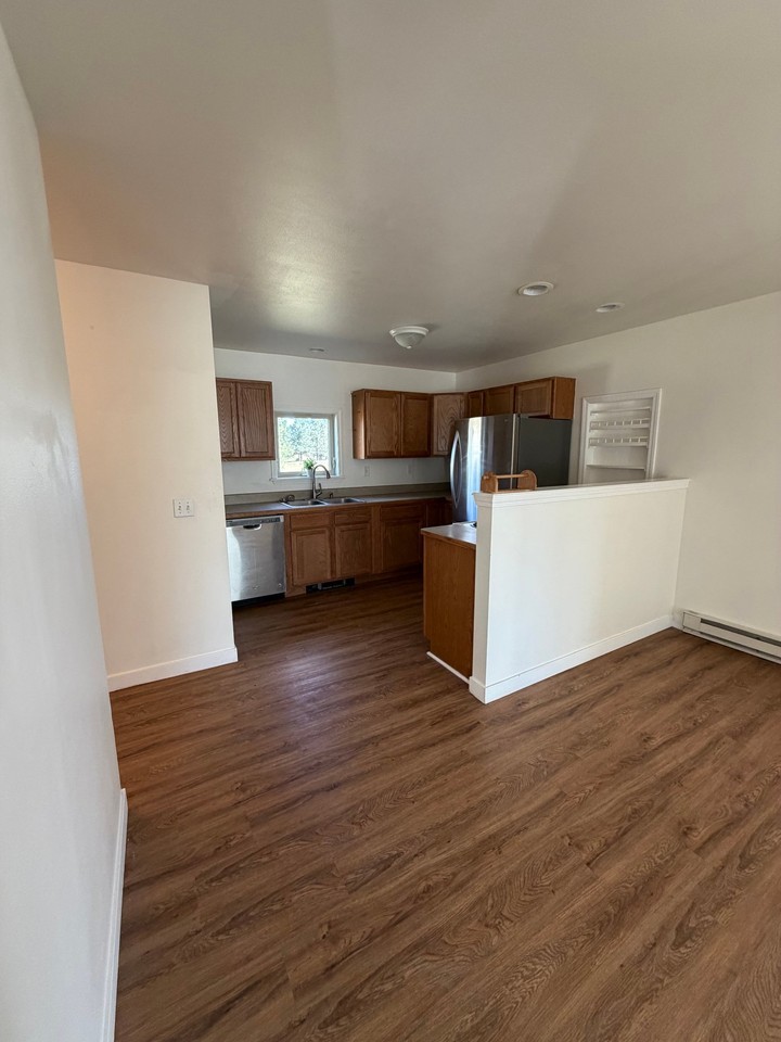 6600 Springhill Rd #ADU - Photo 7 of 15