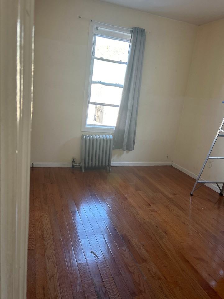 3413 98th St #1 - Photo 5 of 7
