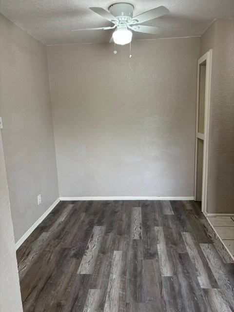 10910 Baltic Dr #4 - Photo 7 of 14