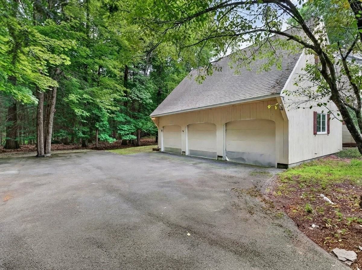 62 Hearthside Cir - Photo 3 of 18