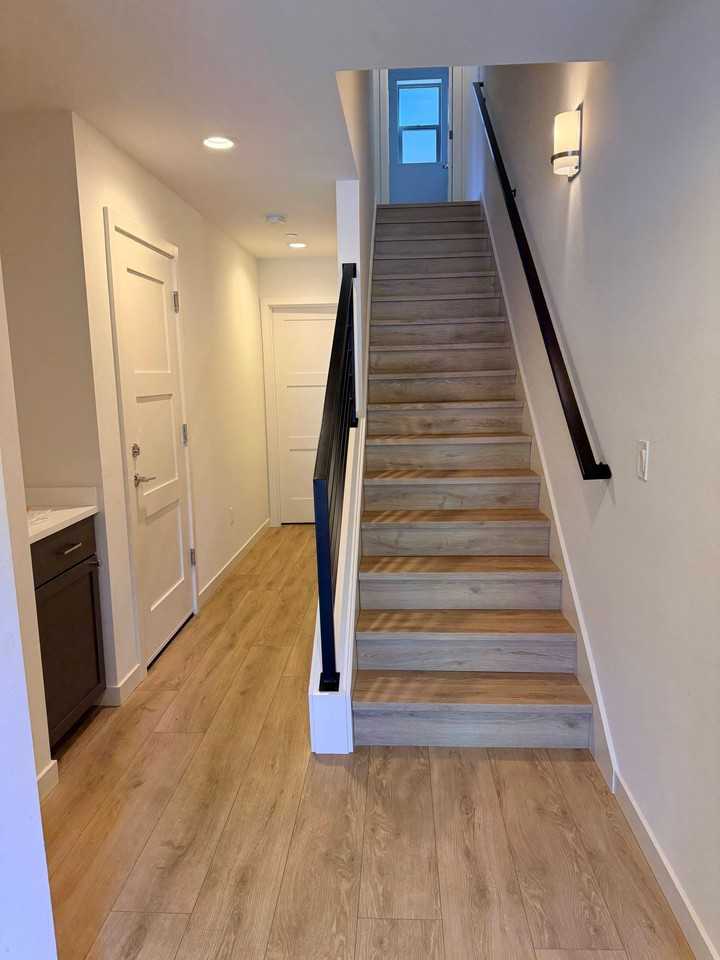 18526 Densmore Ave N #C - Photo 5 of 20