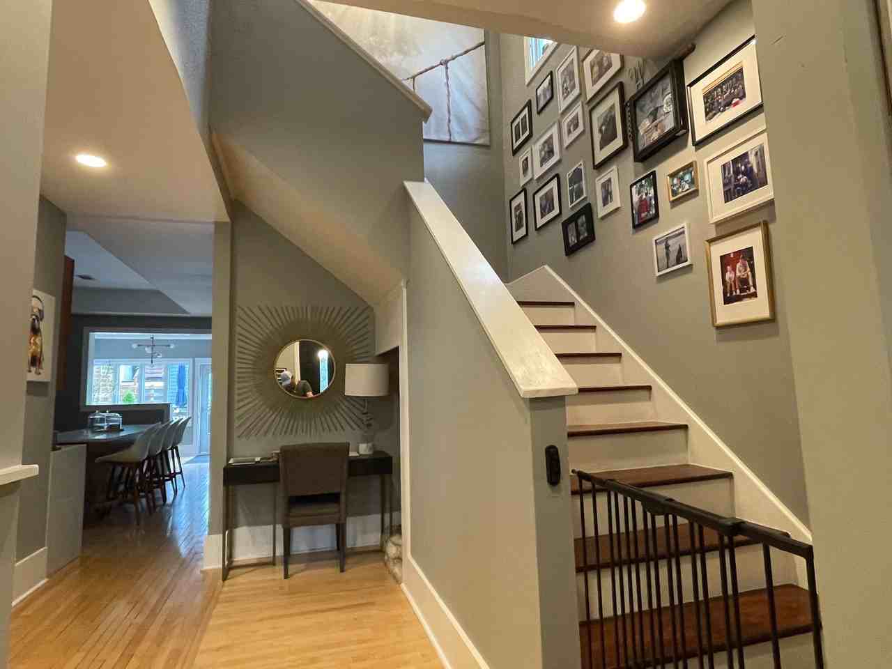 3624 N Seeley Ave - Photo 3 of 18