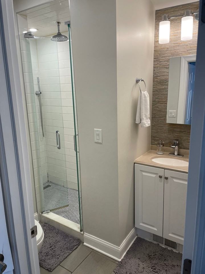 3624 N Seeley Ave - Photo 7 of 18