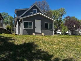 3459 Knox Ave N - Photo 1 of 1