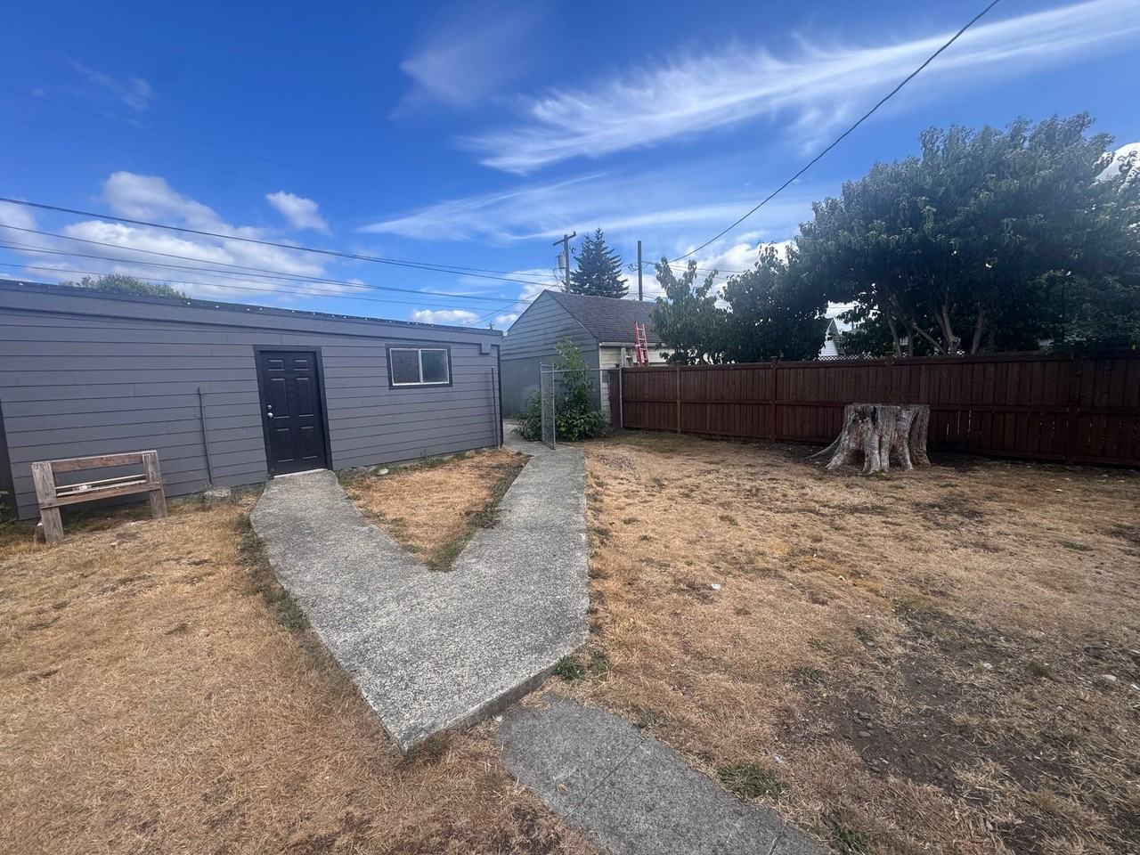 824 G St - Photo 3 of 41