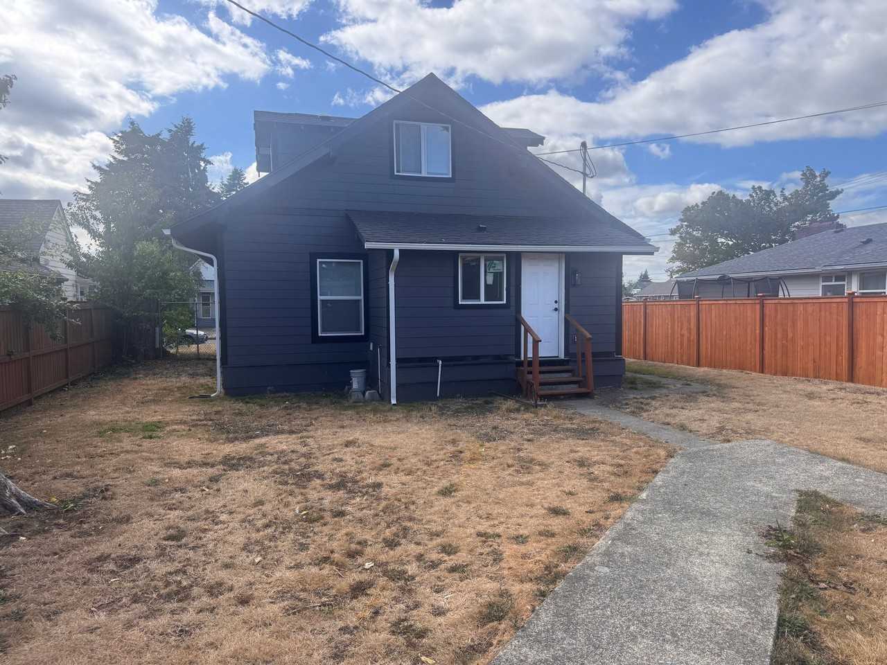 824 G St - Photo 6 of 41