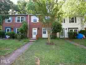 145 Roswell Commons Way - Photo 1 of 1