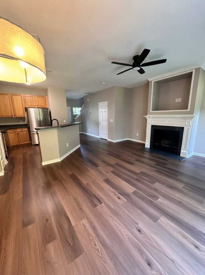 1245 Liberty Bell Ct - Photo 3 of 12