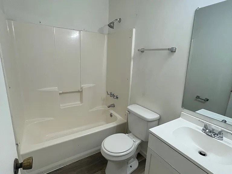 106 Kimeran Ln #D - Photo 6 of 6