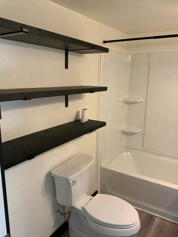 1709 N Helen St - Photo 3 of 10