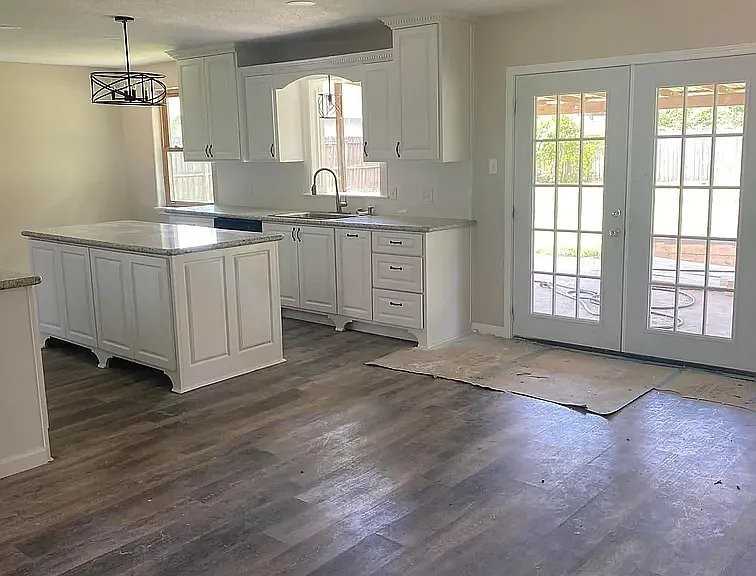 126 Wood Manor Ln - Photo 2 of 11