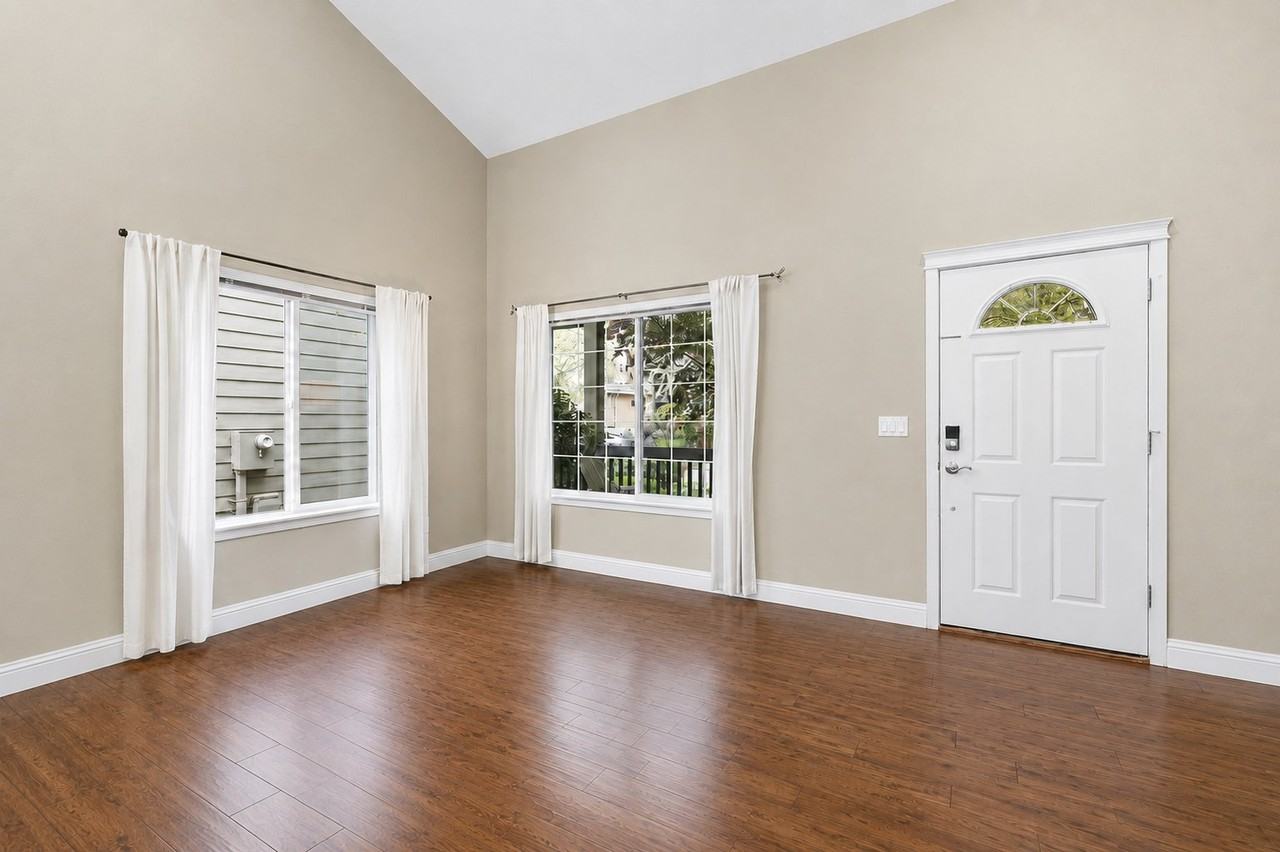 17318 Sw Galewood Dr - Photo 3 of 20