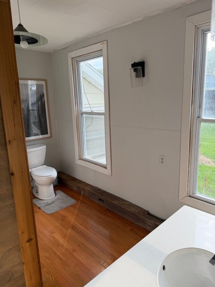 17945 Grundy Rd - Photo 6 of 12