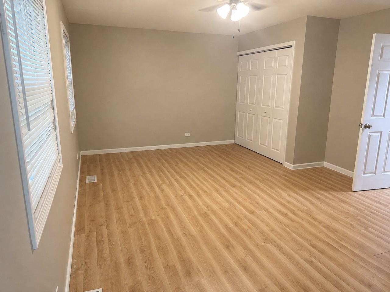 217 S Orchard Dr - Photo 5 of 15