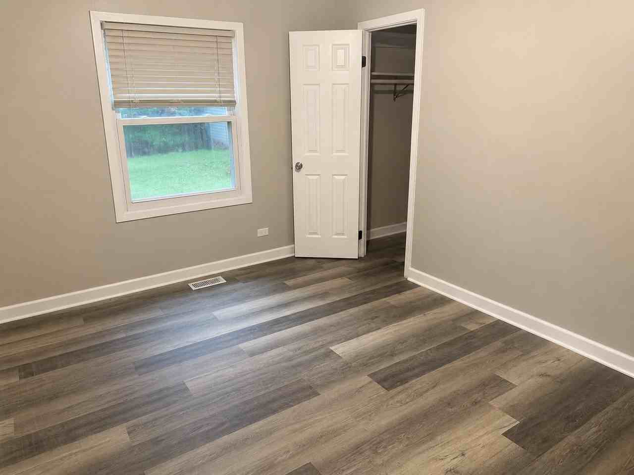 217 S Orchard Dr - Photo 6 of 15