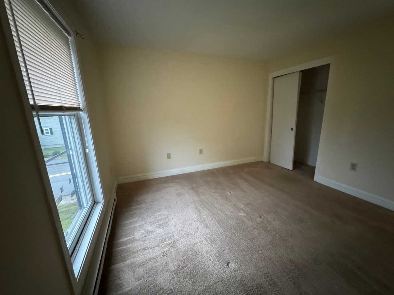 230 Eastern Ave - Photo 5 of 8