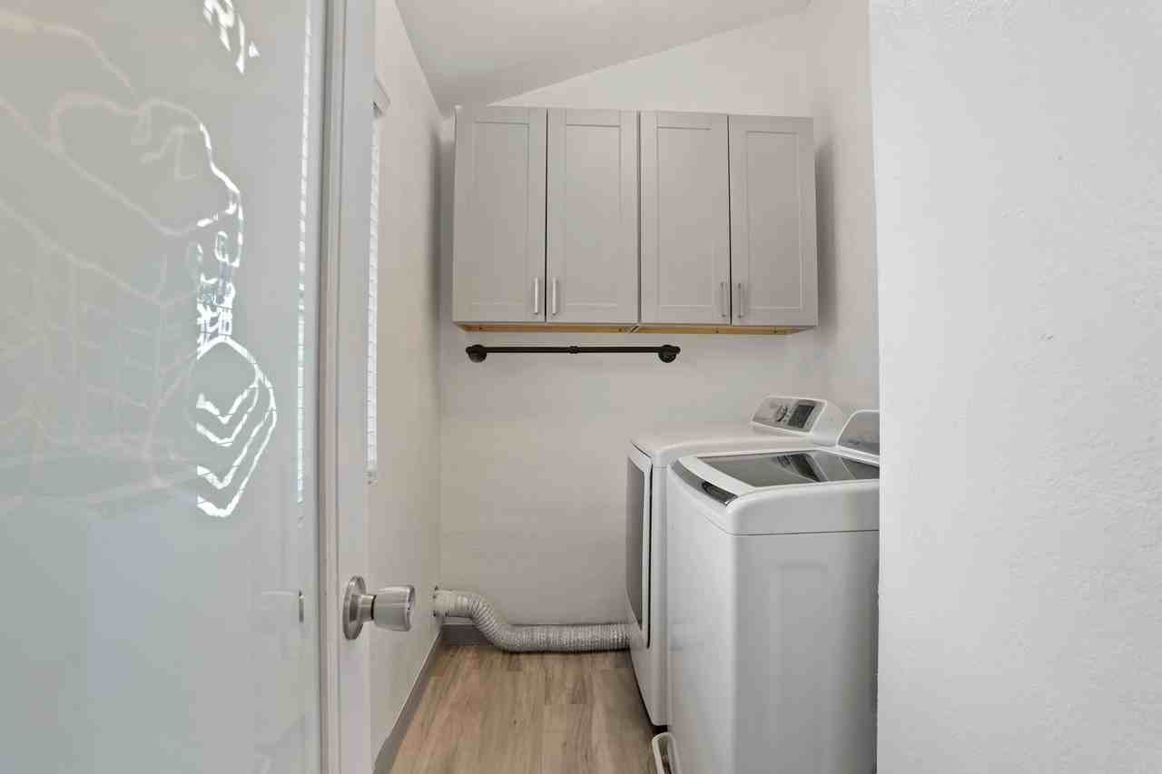 7086 Plymouth Rd - Photo 7 of 25