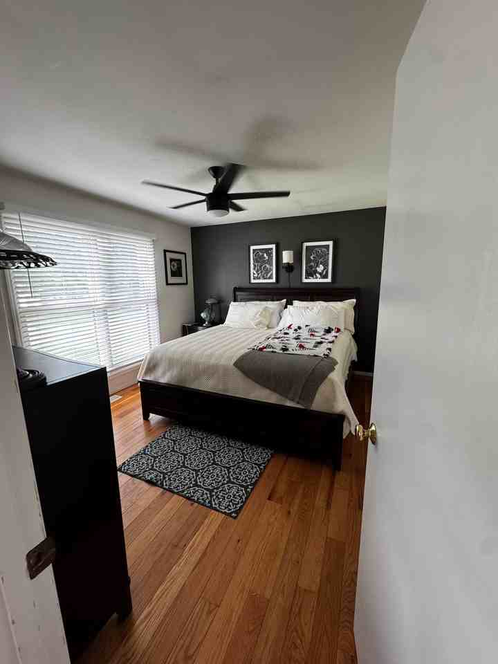 2 Mill Spring Ct - Photo 3 of 9