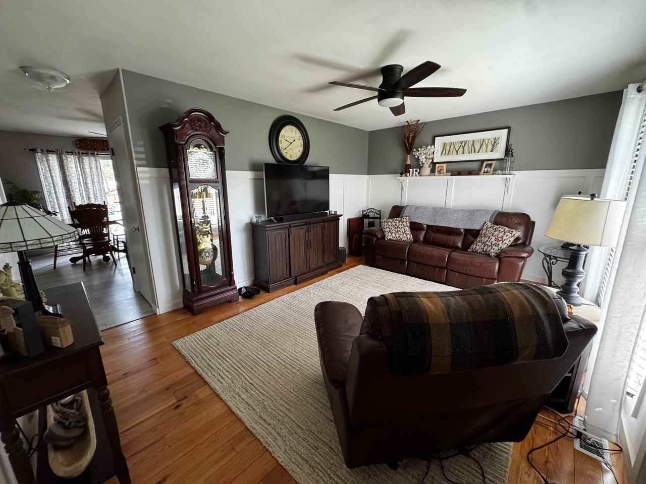 2 Mill Spring Ct - Photo 5 of 9