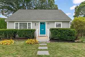 featured image of 15 Harrington St