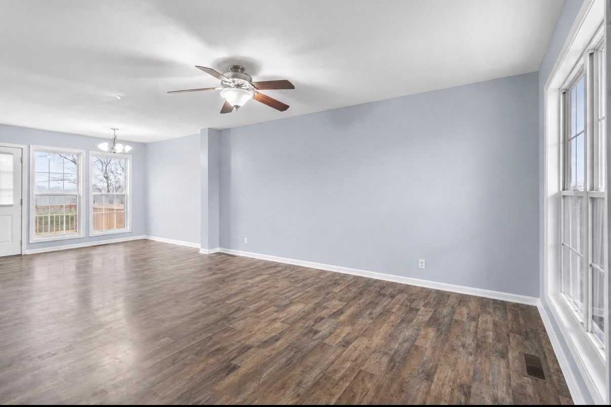 624 S Cavalcade Cir - Photo 2 of 14