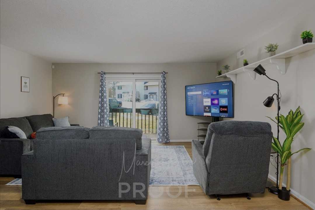 892 S Ridge Ct #120 - Photo 4 of 16