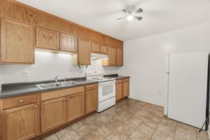 featured image of 241 E 2nd St #2