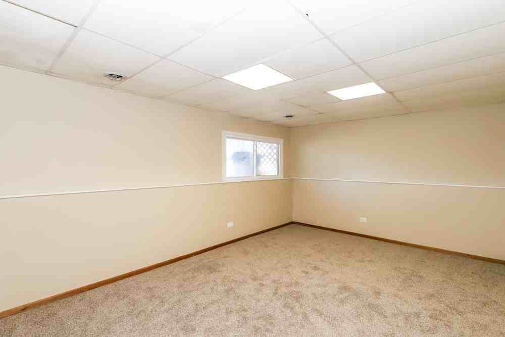 835 N Elmwood Dr #NA - Photo 6 of 11