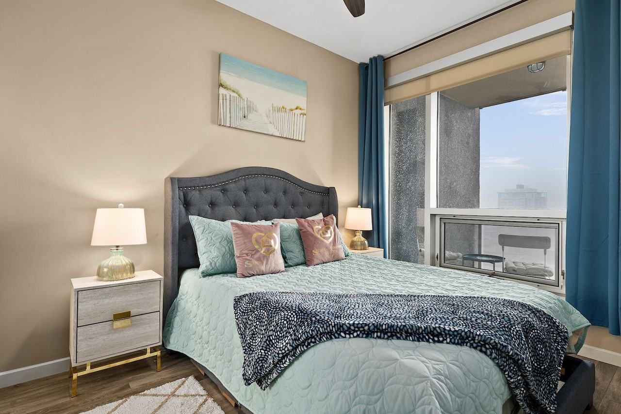 1320 Alura (South Tower) - Photo 3 of 25
