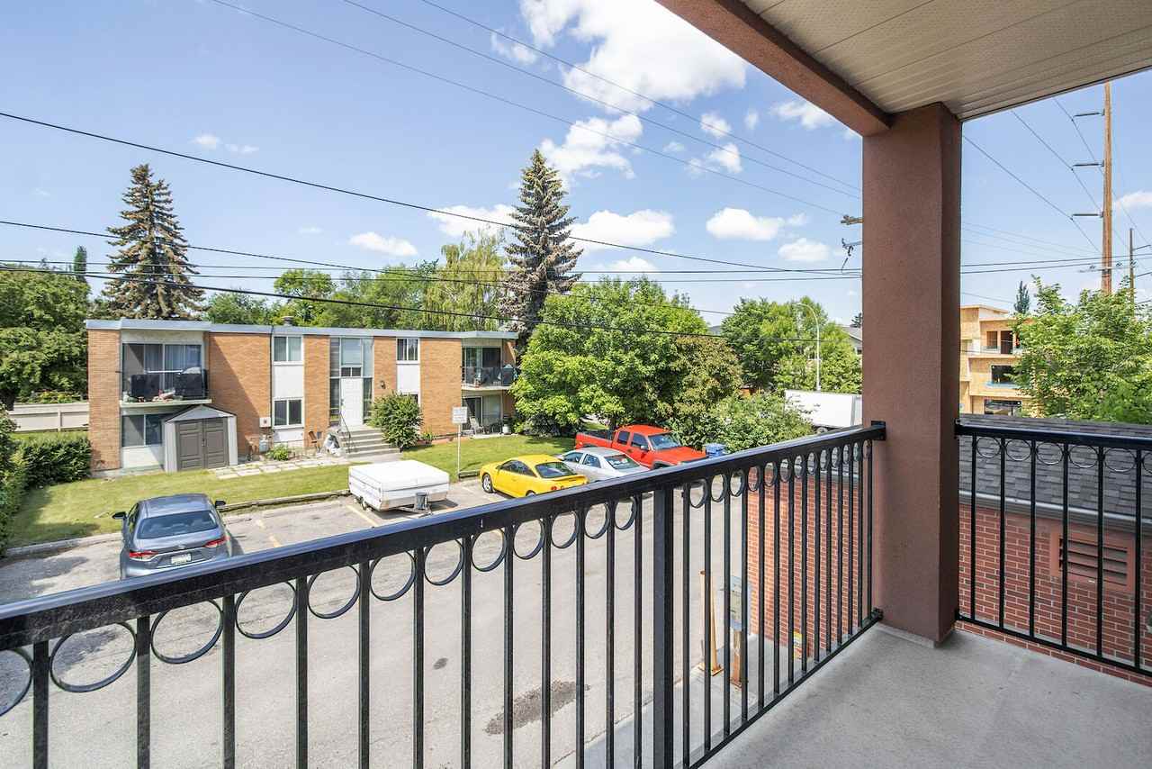 2419 - 2419 Centre Street Northwest - Photo 2 of 19