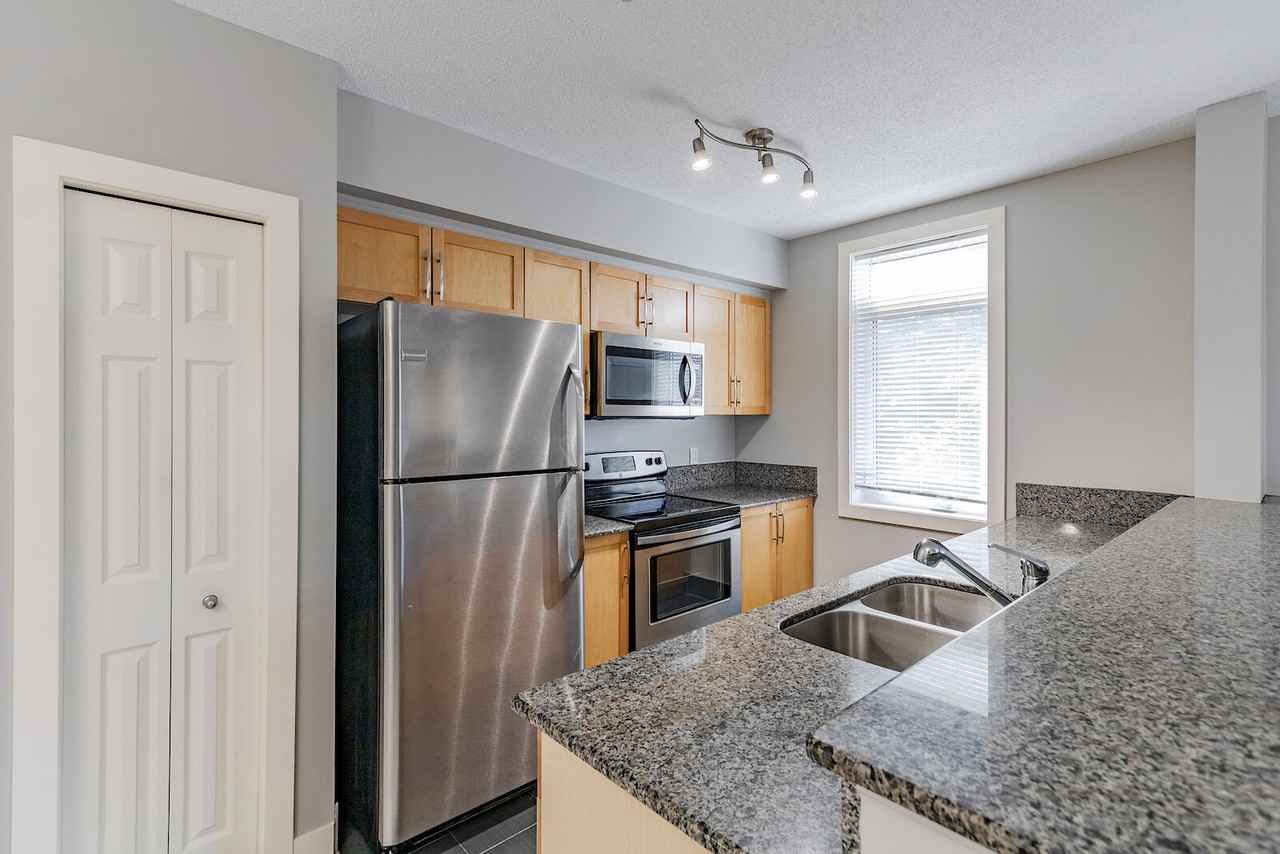 2419 - 2419 Centre Street Northwest - Photo 3 of 19