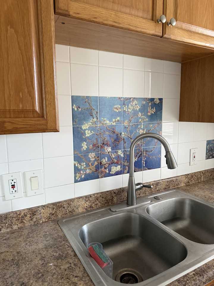 23 Westford St #2 - Photo 4 of 5