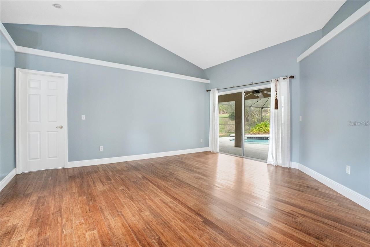 14203 Vista Del Lago Boulevard - Photo 4 of 18