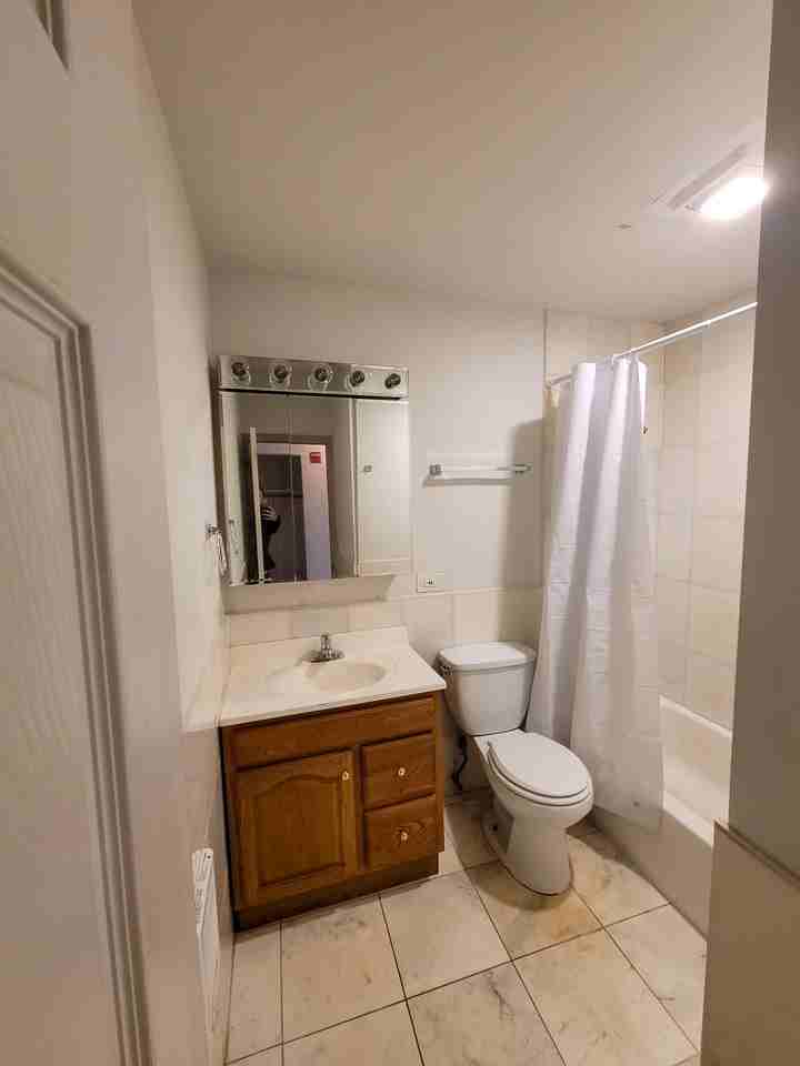 2205 Arbor Circle - Photo 4 of 8
